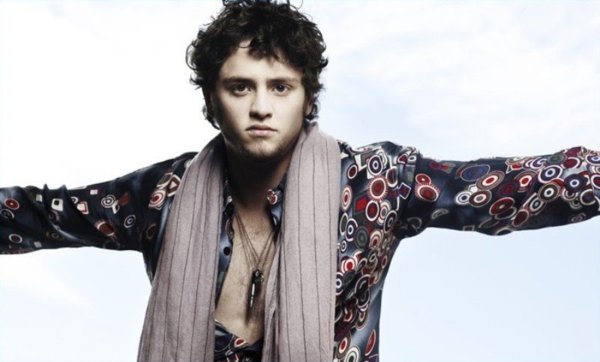 Read more about the article Christopher Uckermann no Brasil em Agosto