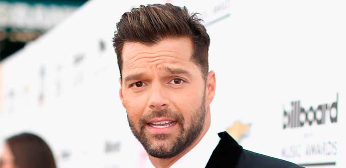 Read more about the article Ricky Martin lança novo CD em fevereiro de 2015