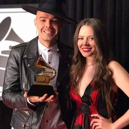 Read more about the article Jesse & Joy ganham Grammy de Melhor Álbum Pop Latino